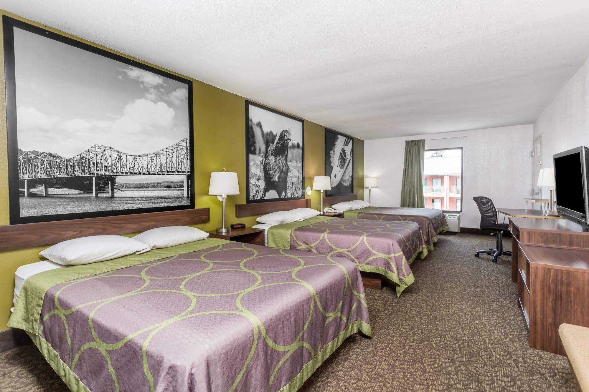 Super 8 By Wyndham Gainesville Buitenkant foto
